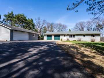Eau Claire, WI: 4437 Old Wells Road