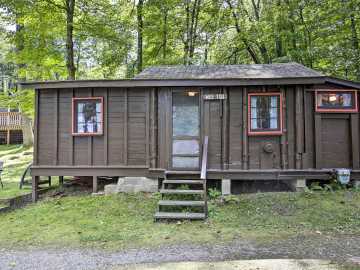 Hayward, WI: 11020 Allan Road