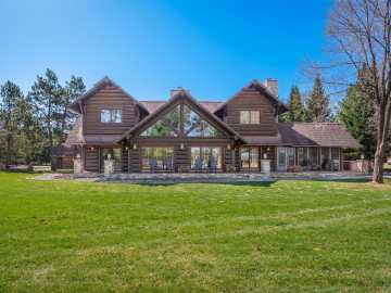 New Auburn, WI: 10772 277th Avenue