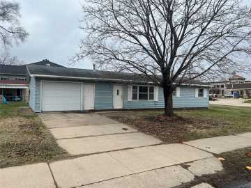 Onalaska, WI: 104 12th S Avenue