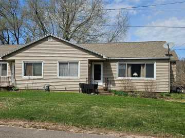 Knapp, WI: 113/115 Main Street