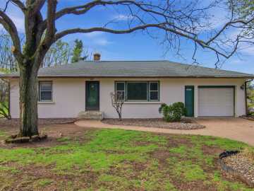 Eau Claire, WI: 2607 Conrad Street
