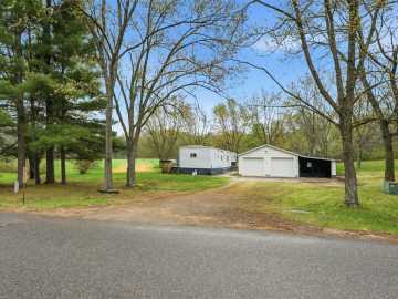 Mondovi, WI: S 8101 South Road