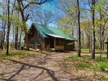 Arkansaw, WI: W7048 County Road D 