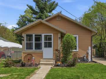 Eau Claire, WI: 609 Morningside Drive