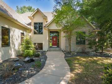 Eau Claire, WI: 3521 Glen Way