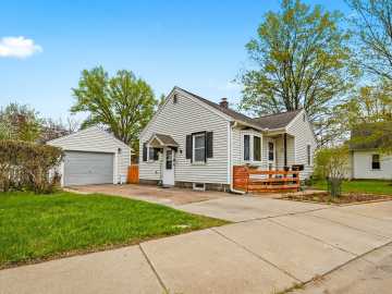 Eau Claire, WI: 1525 Lee Street