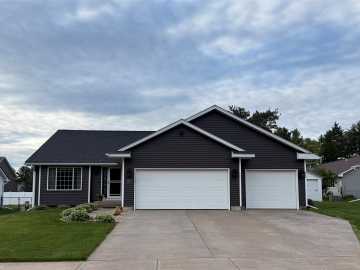 Eau Claire, WI: 4426 Springfield Drive