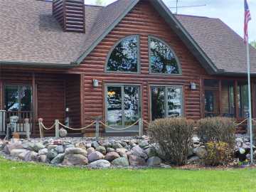 New Auburn, WI: 651 N Pleasant View Trail