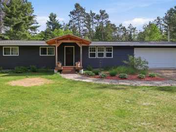 Hayward, WI: 16139W Anderson Road 