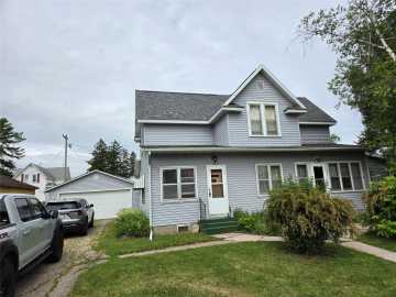 Cashton, WI: 521 Albion Street