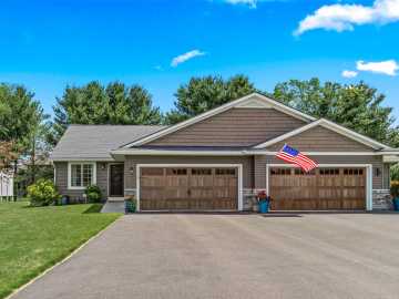 Chippewa Falls, WI: 1725 Timber Trail