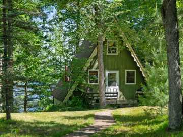 Spooner, WI: 26110 S Lipsett Lake Road