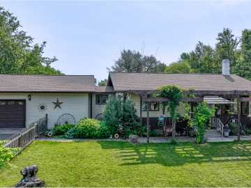 Exeland, WI: 1106 N Canaday Road