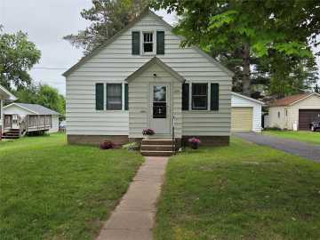 Amery, WI: 229 South W Street