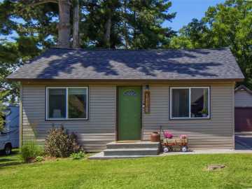 Eau Claire, WI: 1110 Andover Avenue