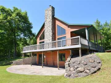 Danbury, WI: 14622 S Swedish Highway