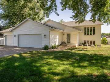 Eau Claire, WI: 1811 Mitscher Avenue