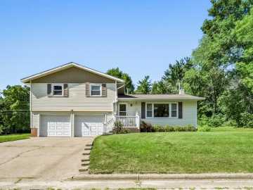 Osseo, WI: 13124 11th Street