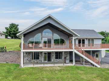 Holcombe, WI: 9502 W County Highway D 