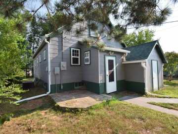 Siren, WI: 7637 County Road B 