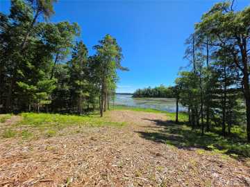 Minong, WI: 9026 W Wood Duck Lane 