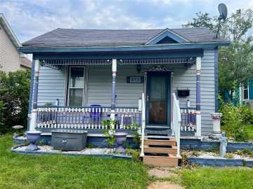 Eau Claire, WI: 913 Summer Street