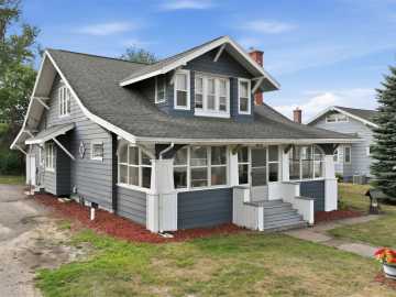 Chetek, WI: 717 1st Street