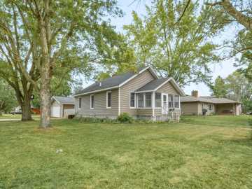 Chippewa Falls, WI: 479 Irvine Street