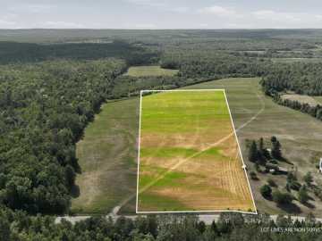 Bruce, WI: 10 acres State Highway 40 