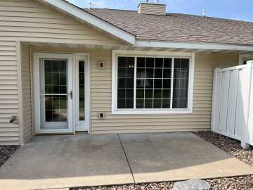 Eau Claire, WI: 4326 W Robin Meadows Lane