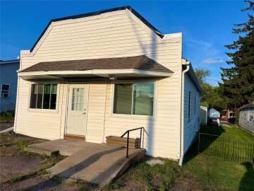 New Auburn, WI: 114 N Old 53 