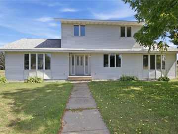 Cadott, WI: 532 N Main Street
