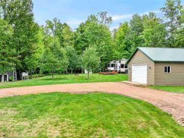 Birchwood, WI: 2815 28 7/16 (Falkirk Drive) Street