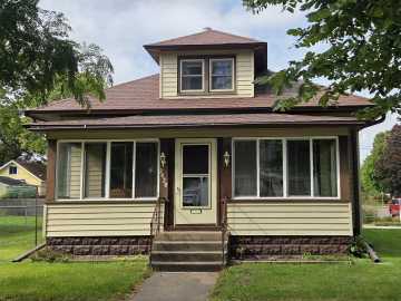 Eau Claire, WI: 2428 4th Street 