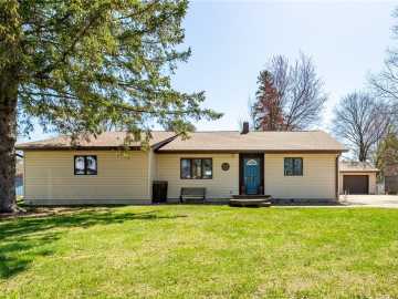 Chippewa Falls, WI: 407 1st Avenue