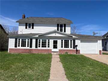 Rice Lake, WI: 19 W Gates Street