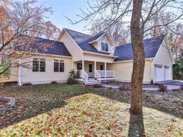 Minocqua, WI: 9984 Ridgewood Drive