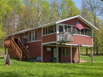 Winter, WI: 6015W Manning Road