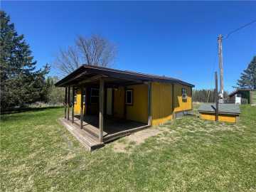 Butternut, WI: 15735 North Park Road