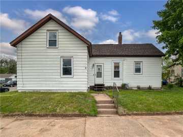 Chippewa Falls, WI: 1 S Prairie Street