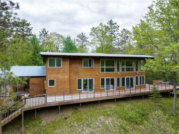 Spooner, WI: 25619 Bass Lake Lane