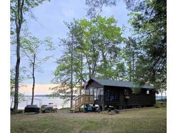 Hayward, WI: 14954 W Goss Road