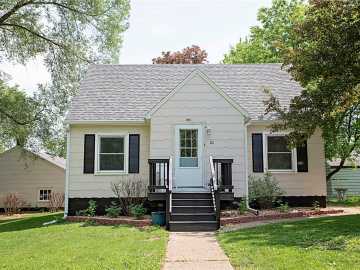 Chippewa Falls, WI: 121 Pear Street
