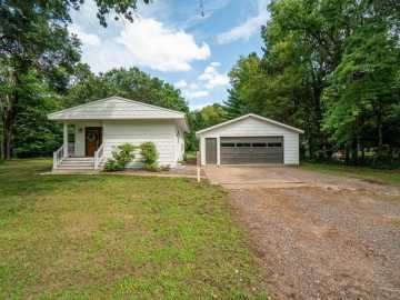 Chippewa Falls, WI: 20454 70th Avenue