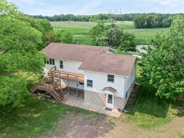 Amery, WI: 1231 135th Street