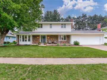 Eau Claire, WI: 1431 Cummings Avenue