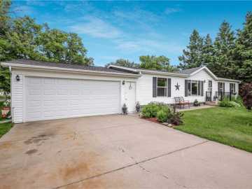 Barron, WI: 635 S 6th Street