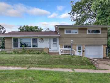 Eau Claire, WI: 1320 Keith Street