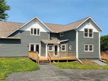 Colfax, WI: 12453 County Highway Dd 